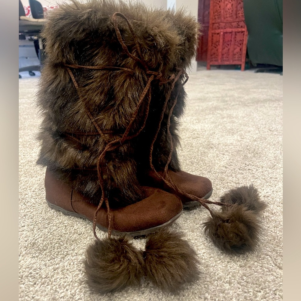 Stylish Fur Winter Boots